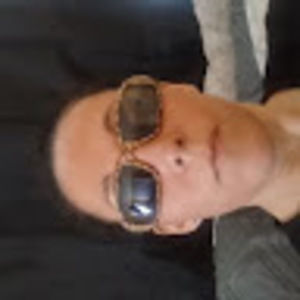 Meet your Posher, Raquel